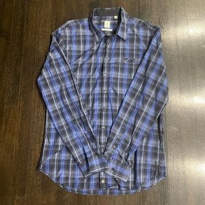 CALVIN KLEIN Men’s Slim Fit Button Down Shirt